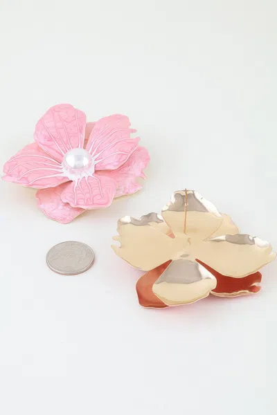 Fashnzfab Blooming Marble Flower Stud Earrings In Pink