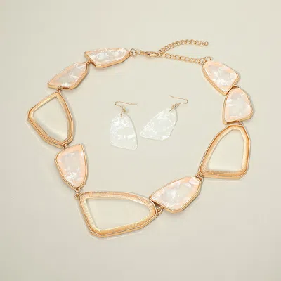 Fashnzfab Bold Irregular Shape Resin Frame Link Statement Necklace In Gold