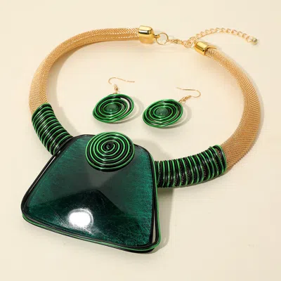 Fashnzfab Bold Resin Geometric Pendant Accent Statement Necklace - Green