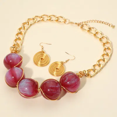 Fashnzfab Bold Resin Sparkled Sphere Wire Link Beaded Statement Necklace In Red