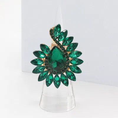 Fashnzfab Bold Teardrop Centerpiece Marquise Stone Cluster Around Stretch Ring In Green