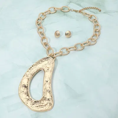 Fashnzfab Bold Textured Abstract Organic Shape Pendant Chunky Chain Statement Necklace In Gold