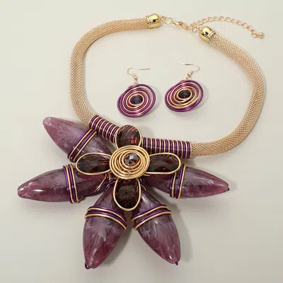 Fashnzfab Bold Wire Wrap Floral Center Statement Necklace In Purple