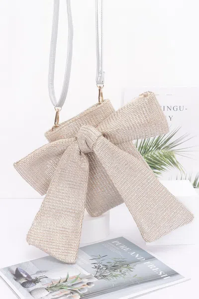 Fashnzfab Bow Bliss Clutch In White