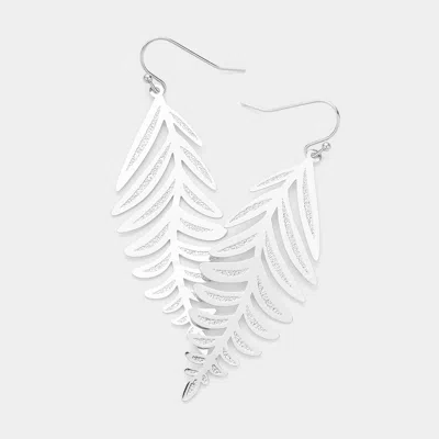 Fashnzfab Brass Metal Filigree Leaf Dangle Earrings In Silver