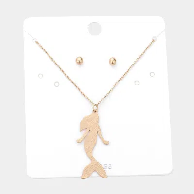 Fashnzfab Brass Metal Mermaid Pendant Necklace In Gold