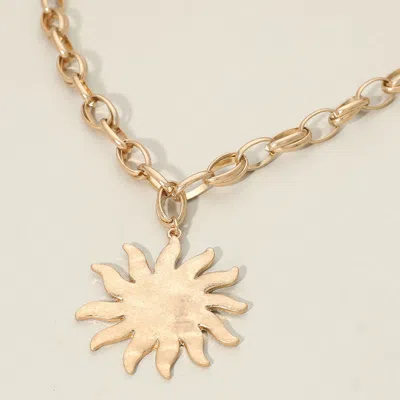 Fashnzfab Brushed Metal Sunburst Pendant Chunky Chain Necklace - Worn Gold In Multi