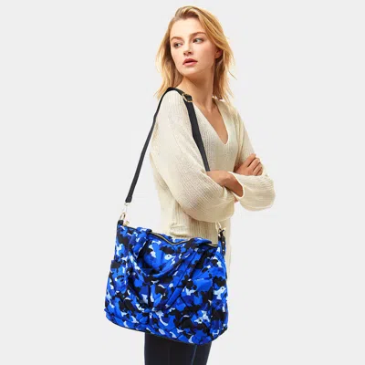Fashnzfab Camo Puffer Tote Bag In Blue
