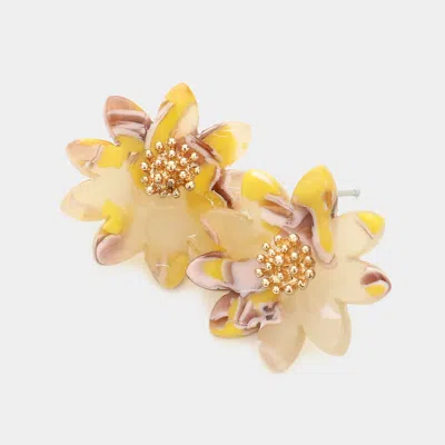 Fashnzfab Celluloid Acetate Flower Stud Earrings - Yellow