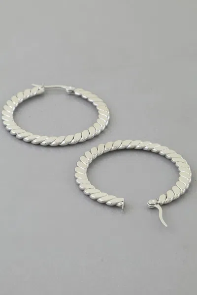 Fashnzfab Chic Twisted Hoop Earrings In Metallic