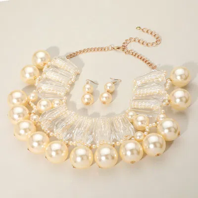 Fashnzfab Chunky Celluloid Acetate Bar Pearl Statement Necklace In Neutral
