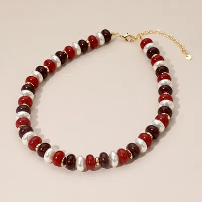 Fashnzfab Chunky Marbled Beads Pearl Beaded Statement Necklace In Red