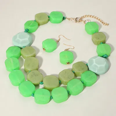 Fashnzfab Chunky Resin Pebble Beaded Statement Necklace In Green