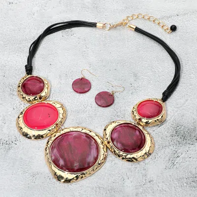 Fashnzfab Chunky Sparkled Celluloid Acetate Round Plate Link Statement Necklace In Pink