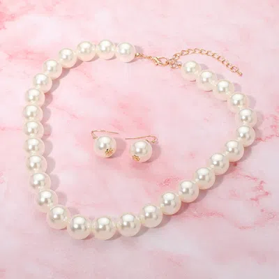Fashnzfab Classic Pearl Beaded Necklace In White