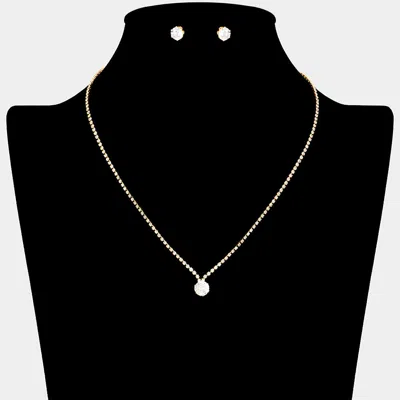 Fashnzfab Cz Round Stone Pointed Pendant Rhinestone Paved Necklace In Gold