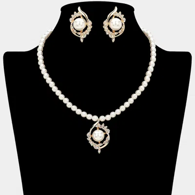 Fashnzfab Elegant Pearl Pendant Necklace In White
