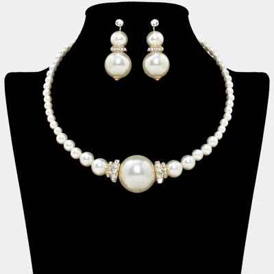 Fashnzfab Elegant Rhinestone Accents Faux Pearl Necklace In White