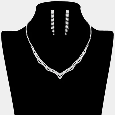 Fashnzfab Elegant Rhinestone Necklace In Silver