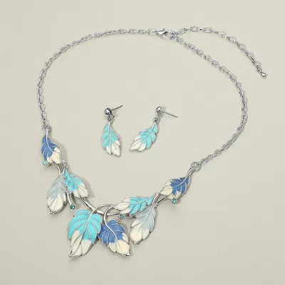 Fashnzfab Enamel Leaf Charm Link Statement Necklace In White