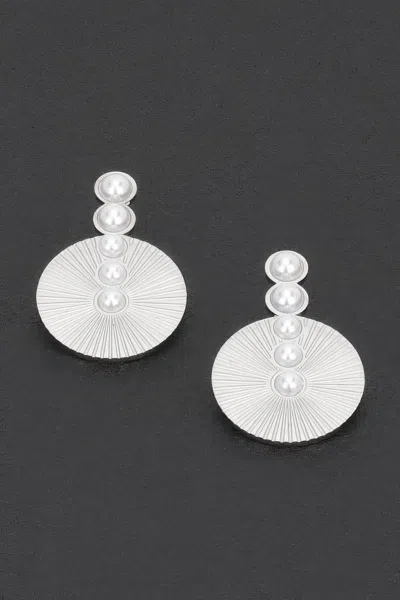 Fashnzfab Faux Pearl Vintage Earring In Brown