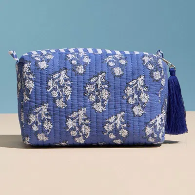 Fashnzfab Floral Pattern Quilted Tassel Portable Cosmetic Pouch Bag