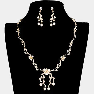 Fashnzfab Floral Pearl Crystal Rhinestone Necklace In Pink