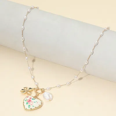 Fashnzfab Floral Pearl Detailed Romantic Heart Pendant Necklace In Gold