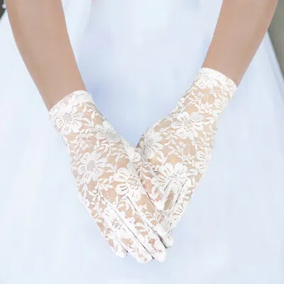 Fashnzfab Flower Leaf Patterned Lace Wedding Gloves In White