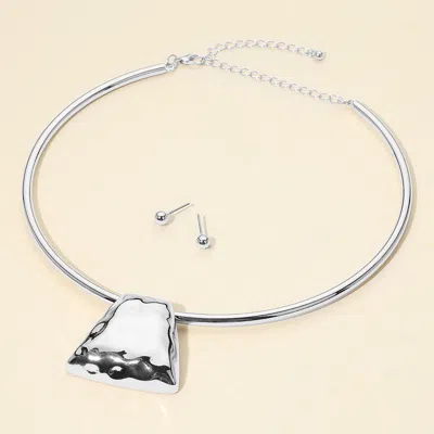 Fashnzfab Geometric Metal Pendant Choker Necklace In Silver