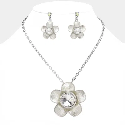 Fashnzfab Glass Stone Pointed Colored Metal Flower Pendant Necklace In Yellow