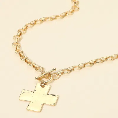 Fashnzfab Hammered Metal Cross Pendant Chunky Chain Toggle Necklace - Gold
