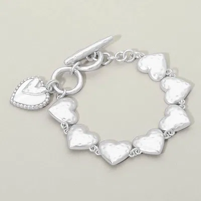 Fashnzfab Hammered Metal Heart Charm Link Toggle Bracelet In Metallic