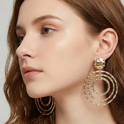 Fashnzfab Hammered Metal Layered Circle Drop Clip On Earrings In Gold