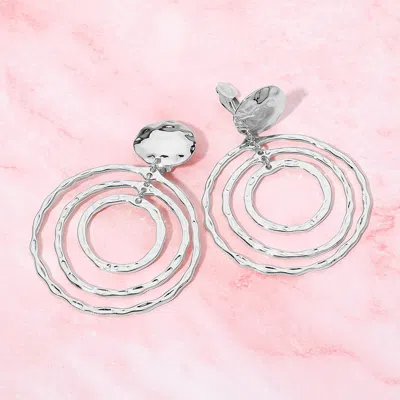 Fashnzfab Hammered Metal Layered Circle Drop Clip On Earrings In Metallic