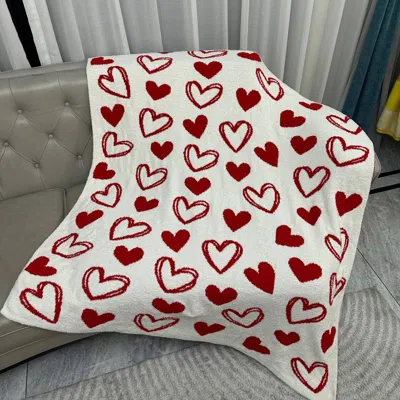 Fashnzfab Heart Patterned Reversible Throw Blanket In Red