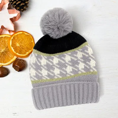 Fashnzfab Houndstooth Patterned Pom Pom Beanie Hat In Gray