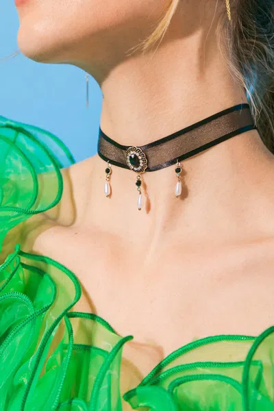 Fashnzfab Lola Lace Choker In Black