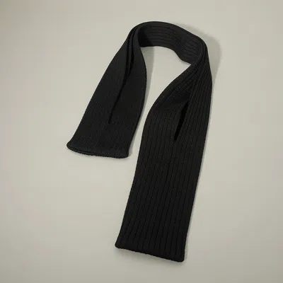 Fashnzfab Long Ribbed Knit Stretch Phone Pouch Phone Holder In Black