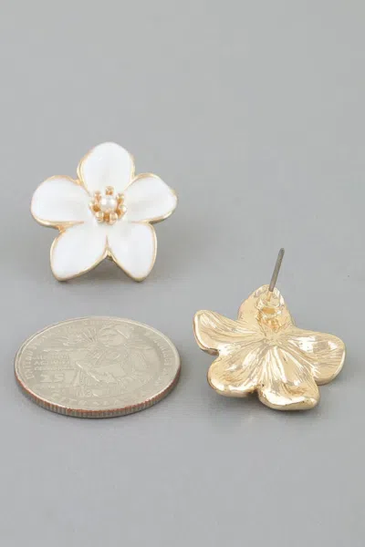 Fashnzfab Marble Stone Flower Stud Earrings In Gold