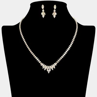 Fashnzfab Marquise Cz Stone Cluster Necklace In Gold