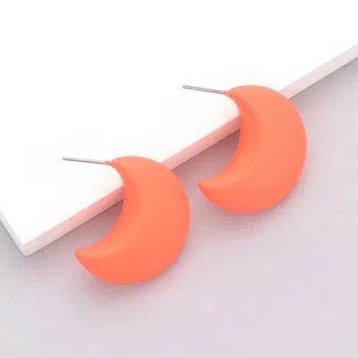 Fashnzfab Matte Crescent Earrings In Gold