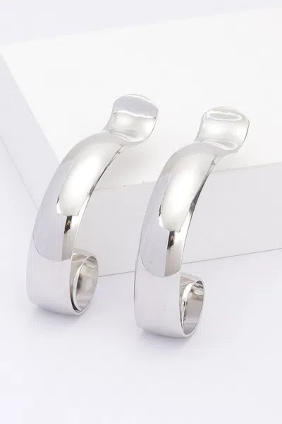 Fashnzfab Metal Hoop Earrings In Pink