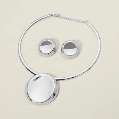 Fashnzfab Metal Round Pendant Statement Choker Necklace In Neutral