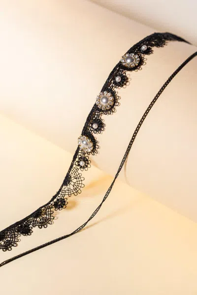Fashnzfab Moon Crescent Pearls Choker In Black