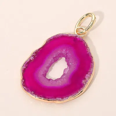 Fashnzfab Natural Cutout Center Oval Geode Slice Pendant In Pink