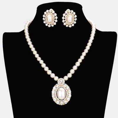 Fashnzfab Oval Pearl Centered Bubble Stone Trimmed Pendant Necklace Clip On Earring Set In Black