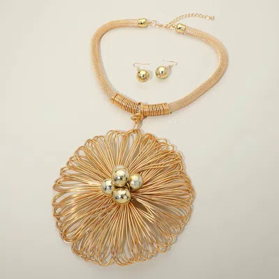 Fashnzfab Oversized Metal Wire Floral Pendant Statement Necklace In Gold