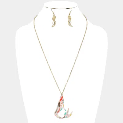 Fashnzfab Patterned Mermaid Pendant Necklace 26" + 3" L In Gold