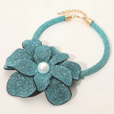 Fashnzfab Pearl Centered Bling Studded Oversized Flower Pointed Necklace In Blue